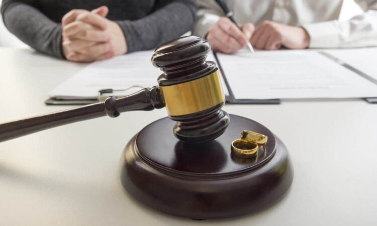 Чем может помочь адвокат по семейным делам и разделу имущества супругов
